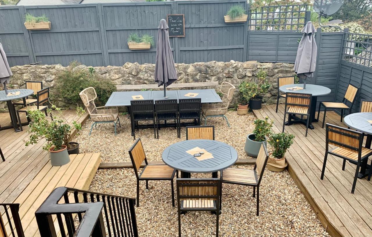 Blas At Fronlas Cafe - The Heart Of Newport Newport  Exteriör bild
