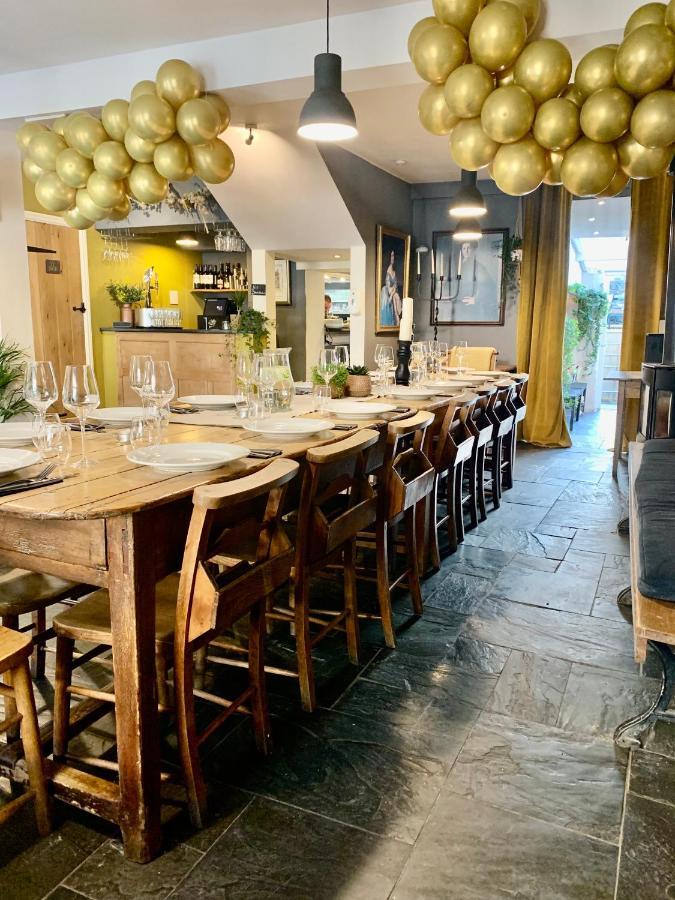 Blas At Fronlas Cafe - The Heart Of Newport Newport  Exteriör bild